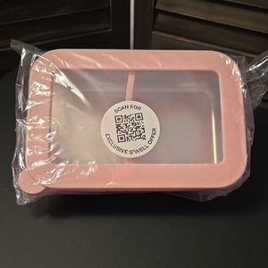 S'well Pink Silicone Rectangular Food Lid with Clear Window